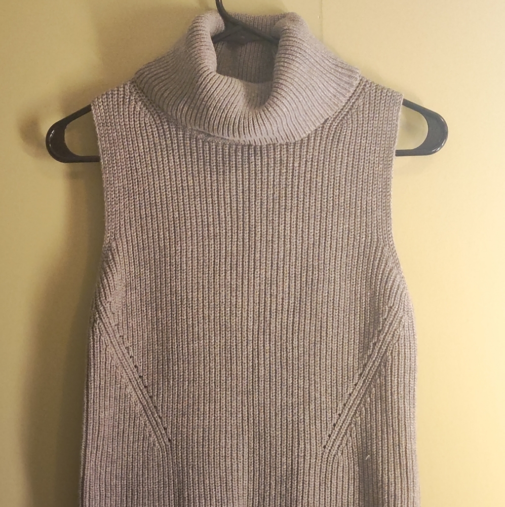 French Connection Women's Sleeveless Ribbed Turtleneck Sweater - Gray